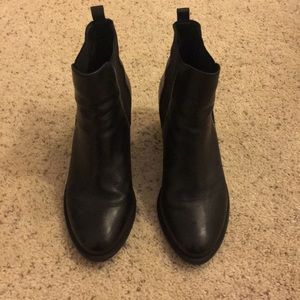 Black Steve Madden booties